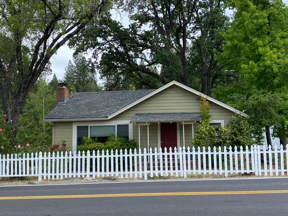 Vans Yosemite Garden Cottage Groveland Eksteriør bilde